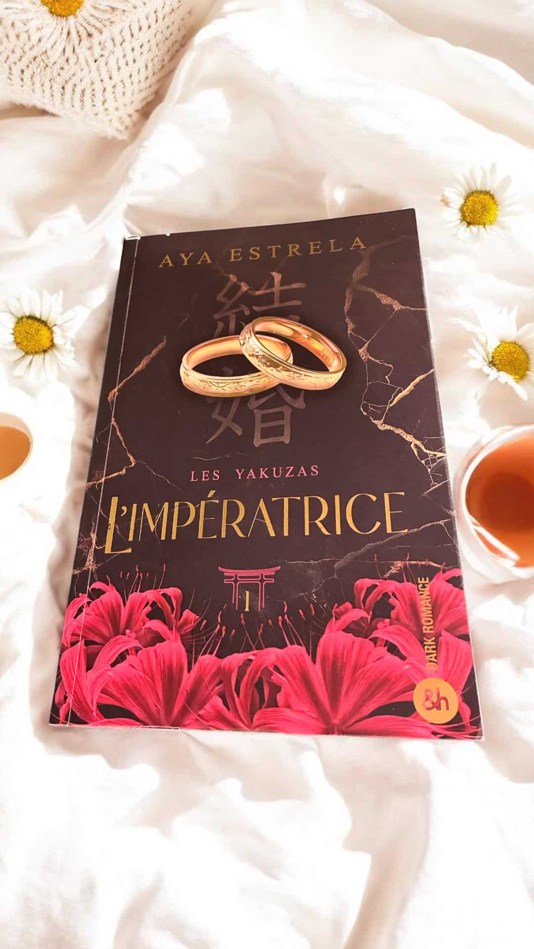 Découvrez mon avis sur L’Impératrice de Aya Estrela : une dark romance captivante, sombre et puissante, entre mafia, féminisme et traumatismes.